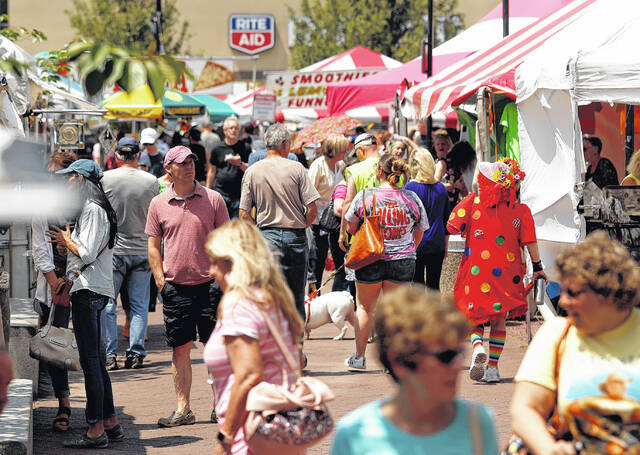130608463_web1_arts5_faa
The Fine Arts Fiesta takes place in Wilkes-Barre from May 16 through May 19 with events focused around the arts and our local creatives.
<em>Photo Credit — Fred Adams|for Times Leader</em>