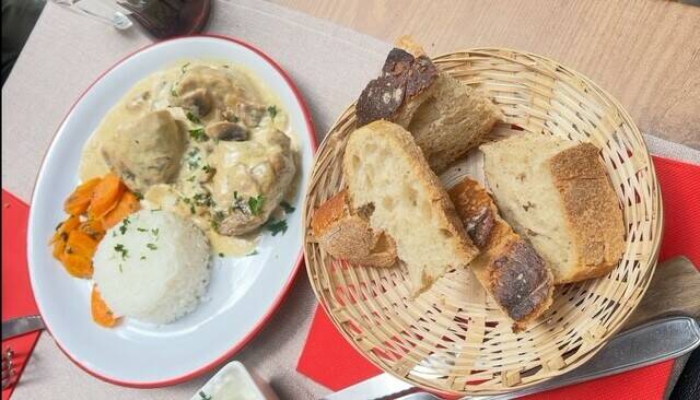 theweekender.com - Mona Pande Guest Columnist - Planning a trip to Europe? Don't skip Lyon, the birthplace of fine French food